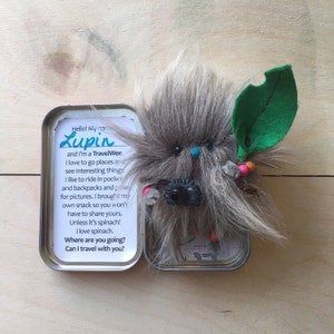 Buyer photo dezielArt, who reviewed this item with the Etsy app for iPhone.