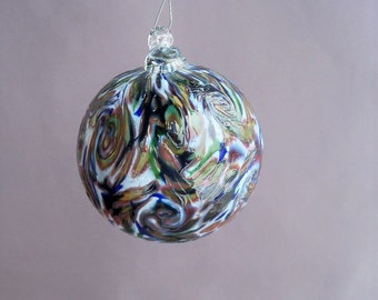 Hand Blown Art Glass Christmas Ornament/Ball/Suncatcher.