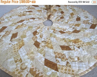 Blossom Trail Quilted Tree Skirt GFTOTG2030 main image 1