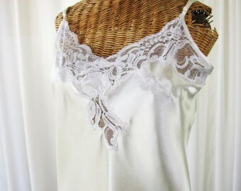 Oscar de la Renta Ivory White Bridal Nightgown Medium