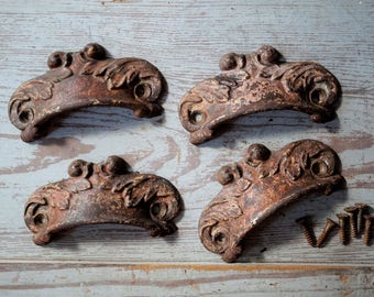 Antique Drawer Pulls Set of Four