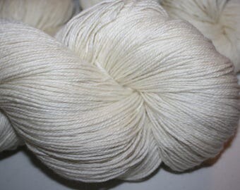 SuperwashTargee Nylon Fingering weight Wool Sock Yarn