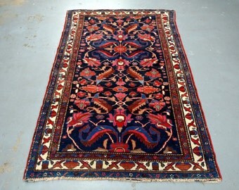 1940s Hand-Knotted Antique Hamadan Persian Rug (3527)