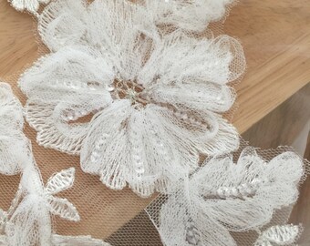 Super exquisite 3D Sequined Applique , beaded Fine Quality Thread Bridal Lace Applique Pair for Weddings, Bridal Veils, Headpiece