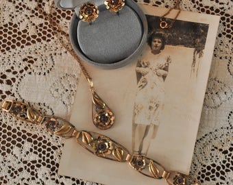 1940s Necklace Bracelet Earrings Jewelry Set