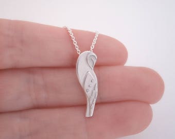Barn Owl Necklace Pendant / Silver Owl Necklace / Sterling Silver Bird Necklace / Stylised Owl / Minimalist Bird Jewellery