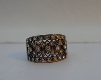 Sterling Silver and Clear Stone Band Ring - size 5