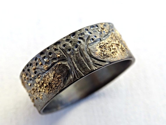 Norse wedding bands... Beautiful... Follow Bride's Book ...