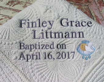 Personalized baby quilt, Personalized Quilt, Baptismal Quilt, Christening Quilt, Baby Quilt, Quilt, Monogram Quilt, Baby Blanket, Baby Gift