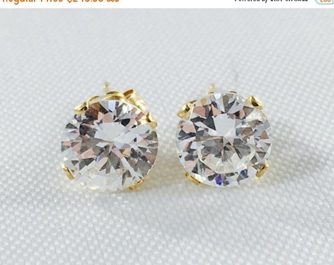 Storewide 25% Off SALE Vintage 14k Yellow Gold Clear Round Faceted Stud Earrings Featuring Petite Style Design