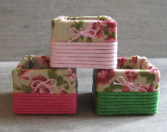 1/12th Scale Set of 3 Storage Baskets - Pink / Green
