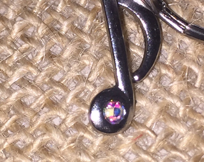 Eighth note earring