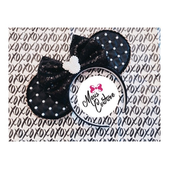 quilted minnie with metal logo