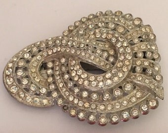 Vintage White Rhinestone Fur Clip, Vintage Accessory, Silver Tone, Scarf Clip, Clear Rhinestone Fur Clip, Vintage Rhinestones, 1 5/8" Wide