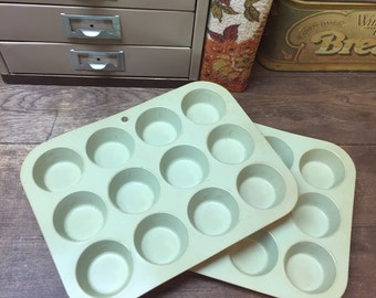 Vintage Muffin Cupcake Tins Green Mirro Aluminum