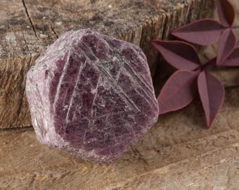 One Extra Large Raw RUBY Crystal - Raw Gemstone Jewelry, Natural Ruby Stone, Ruby Anniversary Gift, Rough Ruby Jewelry Making E0063
