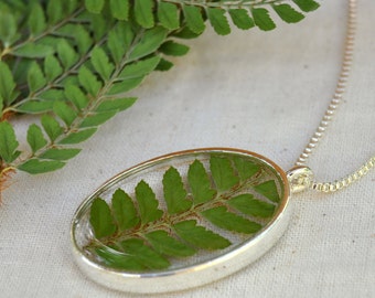Real Fern Necklace, Real Fern Pendant, Free Shipping, Eco Resin Pendant, Botanical Pendant, Real Dried Fern, Woodland Pendant, Fern Jewelry
