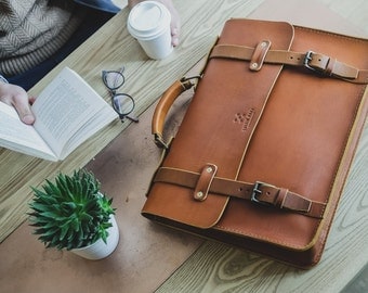 Slim Leather Briefcase, Men's Messenger, 15" Laptop Briefcase, Attache, Work Bag, Tote, Full Grain Laptop's Bag, Men's Leather Saddle Bag