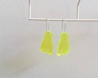Clear-Yellow Feet Earrings