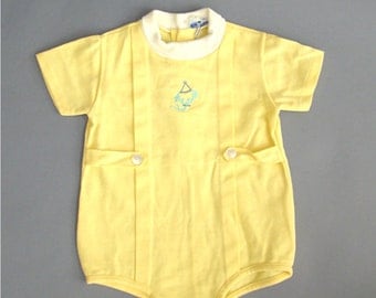 Yellow Onesie; Vintage Onesie; 18m Onesie; Vintage Romper; Yellow Romper; Dog; Puppy; Embroidered; Embroidery; Vintage Baby Outfit; Doe Spun