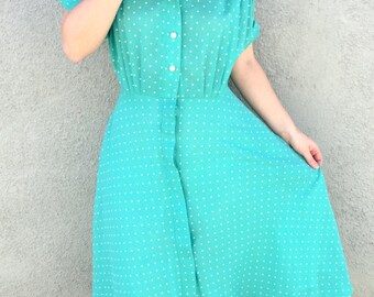 Vintage Dress - 1950s Dress - 50s Dress - Dress with Pockets - Button Down Dress - Vintage 50s Dress - Green White Polka Dot - 50s Day Dress
