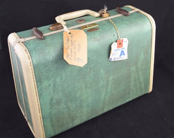 Vintage Samsonite Small Luggage Case in Bermuda Green