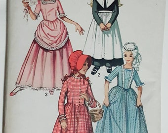 1970 Simplicity Costumes Girls Pilgrim, Victorian, Marie Antoinette, Prairie Size 14 UNCUT FF Sewing Pattern ReTrO Halloween!