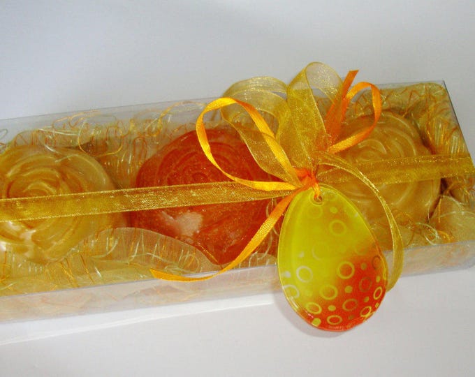 Golden Luxury Easter Gift Set, Fine Floral Scented Soaps, Handmade Yellow Orange Glass Decorative Egg, Easter Hostess Gift, Party Gift Idea