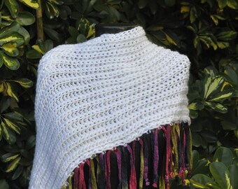Double neck White fringed colors