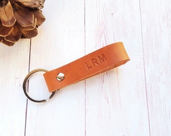 Custom Initial Leather Key Fob - Personalized hand stamped Keyring Keychain - Gifts under 10 - Gifts for him and her - Personalized Gifts