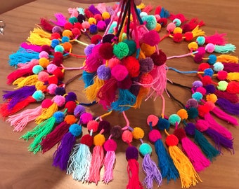 Wholesale pom pom tassel SMALL charms -set of 5 or 10 pcs / bohemian pom pom and tassel / boho folk hippie pompoms / set pompones pequeño