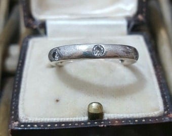 Vintage 925 sterling silver ring/band with cubic zirconia, size o1/2