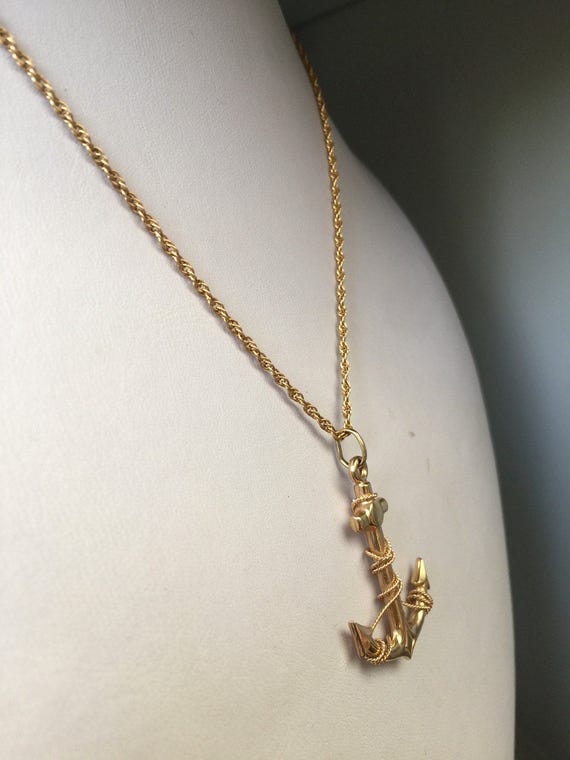 Vintage 9k gold fouled anchor pendant necklace Heirloom