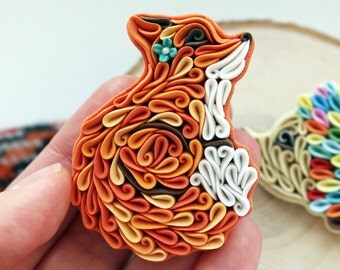 Orange Fox brooch, Cute Fox pin, Fox accessories, Curled up Fox, Fox jewelry, polymer clay Fox, Fox with flower, little Fox jewelry