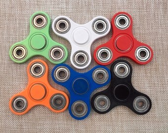 Closeout SALE - Tri-Spinner Fidget Toy V2 with bearings - 3D Printed - (EDC Hand Fidget Spinner)