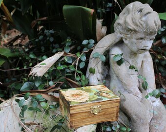 SALE-Jewelry Box/Trinket Box/Keepsake Box/Wood Box/Decoupage/Shabby Chic
