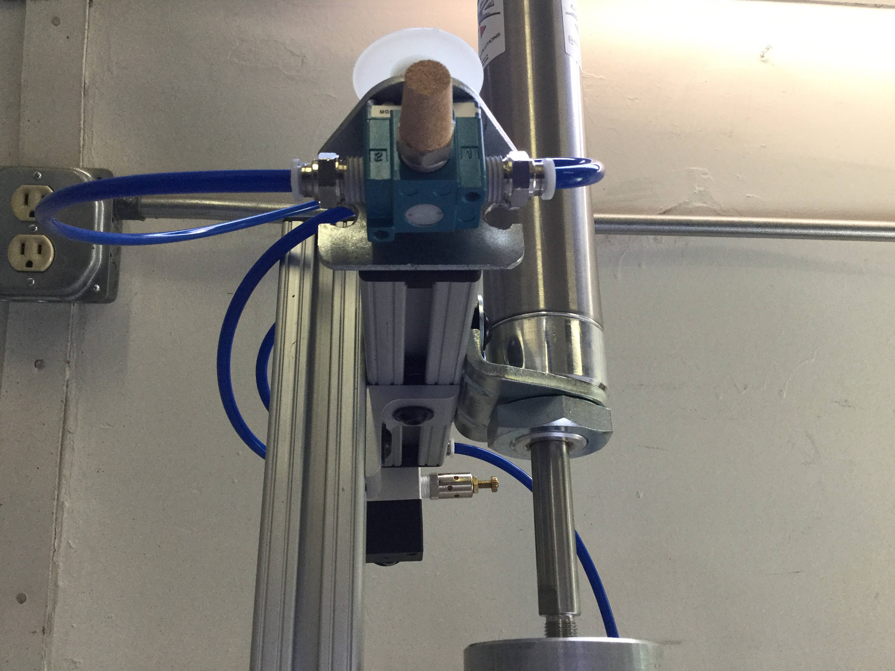 Pneumatic Bath Bomb Press Kit by Bath Bomb Solutions