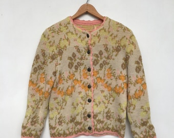 Vintage 50s/60s Floral Chunky Knit Cardigan Sweater