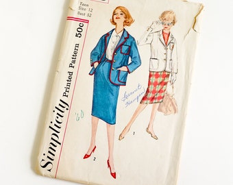 Vintage 1960s Womens Teen Size 12 Blazer and Skirt Simplicity Sewing Pattern 3198 Complete / bust 32 waist 25