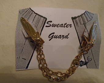 Sweater Clip Gold Tone Alligator clips Double Chains Scrolled and textured clips FREE ShIPPING