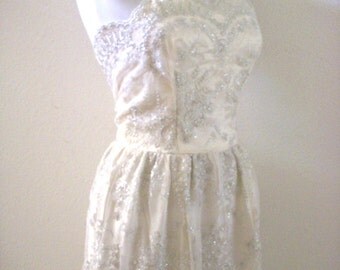 Vintage 40s 50s White and Silver Evening Dress - White Lace Prom Dress - 1950s Maxi Party Cocktail Party Dress - Size Small to Medium