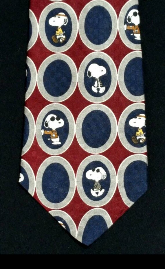 Items similar to Snoopy Necktie, Peanuts, Cartoon, Comics, Dog Lover, Silk on Etsy