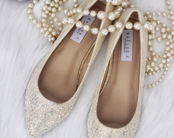 WOMEN WEDDING SHOES - Gold Lace Pointy toe flats with rhinestones dazzled at toe - for brides, bridesmaid and wedding party