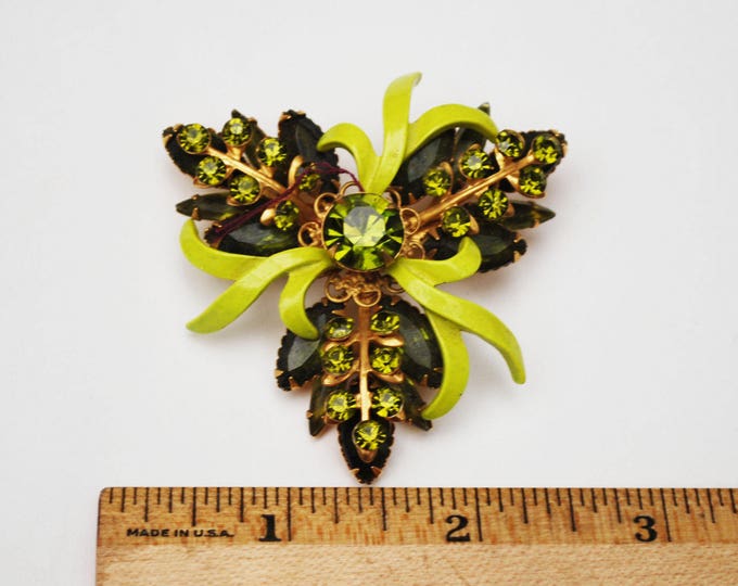 Green Floral Brooch - Rhinestone Enamel - mid century - flower pin