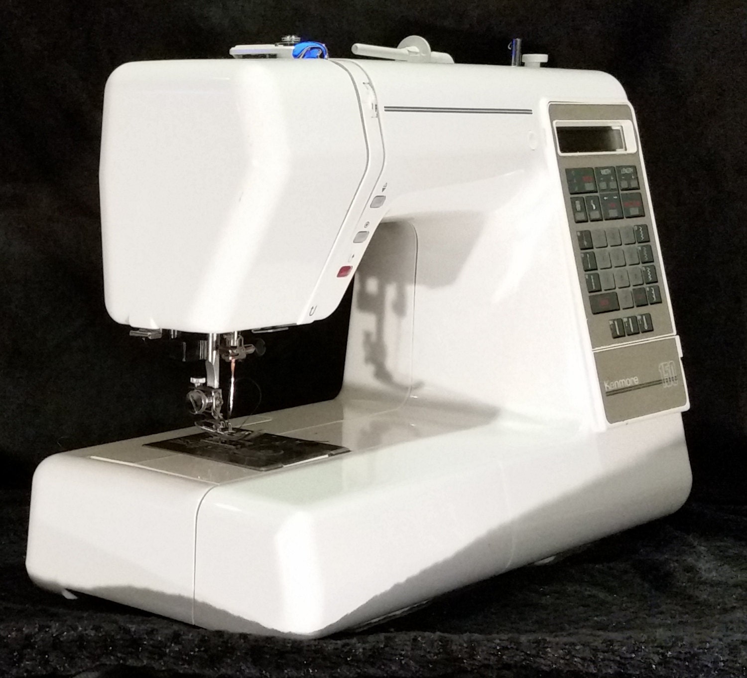 Kenmore 150 model 385-1915 Electronic Sewing Machine with