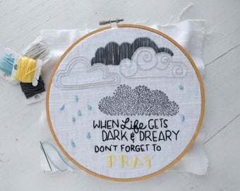 Hand Embroidery Pattern // Don't Forget to Pray // DIY Hoop Art //