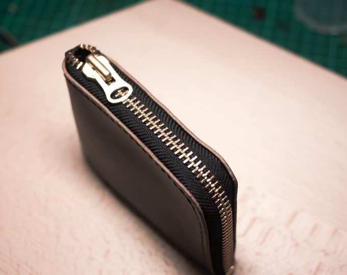 Horween Chromexcel Leather Mini Zip Wallet/Small leather wallet/Horween Leather Wallet/Zip wallet/Leather Card holder/Men's Leather Wallet