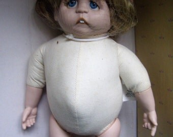 Gimme-A-Hug Bonita Worthing Craft Doll - 15" in the Box!