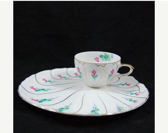 Storewide 25% Off SALE Vintage Porcelain Three Luncheon Plates And Three Matching Teacup Service Set Featuring Beautiful Pink Floral Pattern