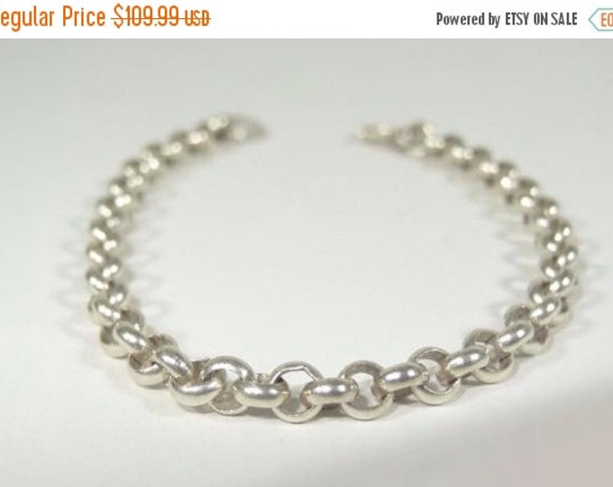 Storewide 25% Off SALE Vintage Brightly Sparkling Sterling Silver Heavy Link Interlocking Designer Bracelet Featuring Elegant Design with Ha